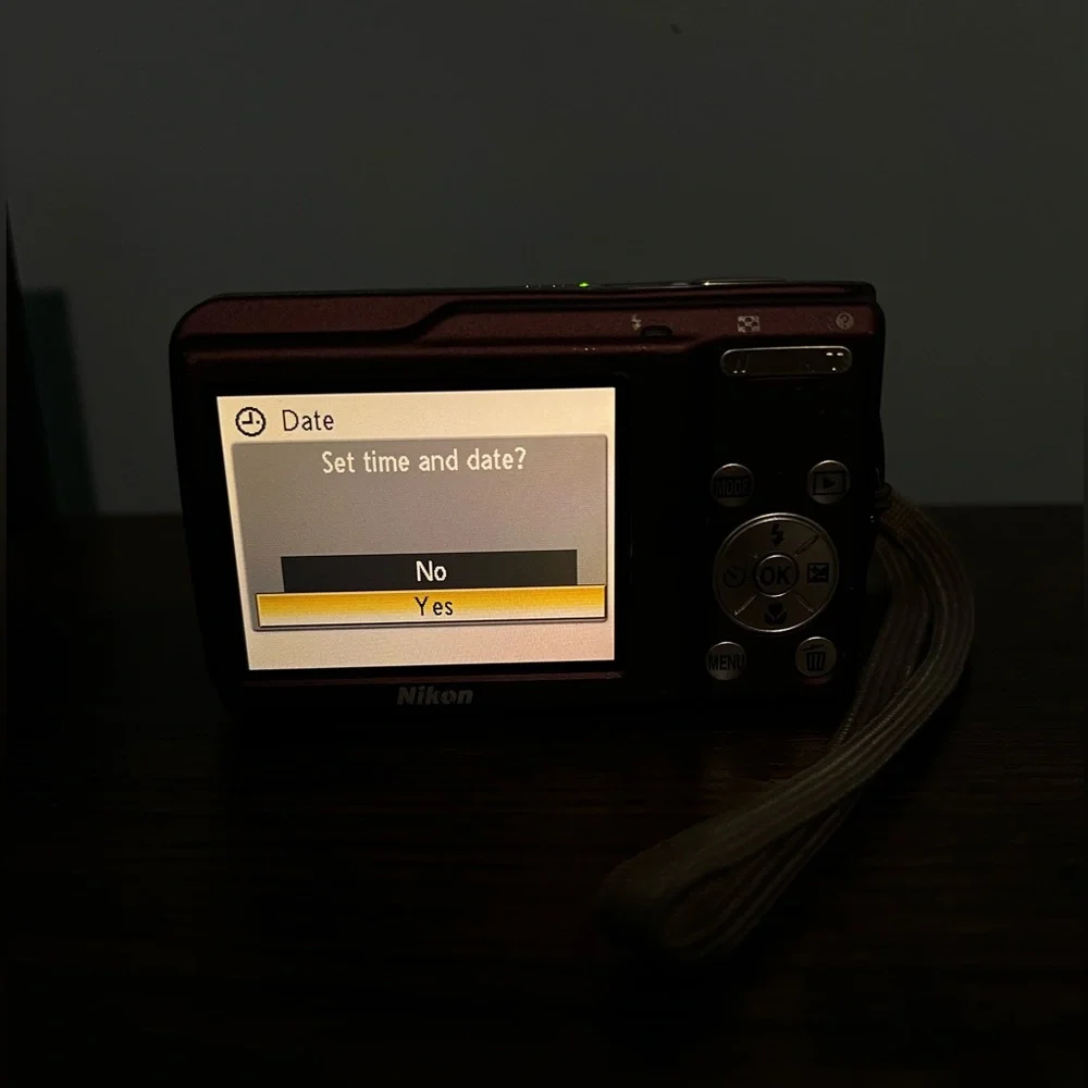 Nikon Coolpix S210 Digital Camera